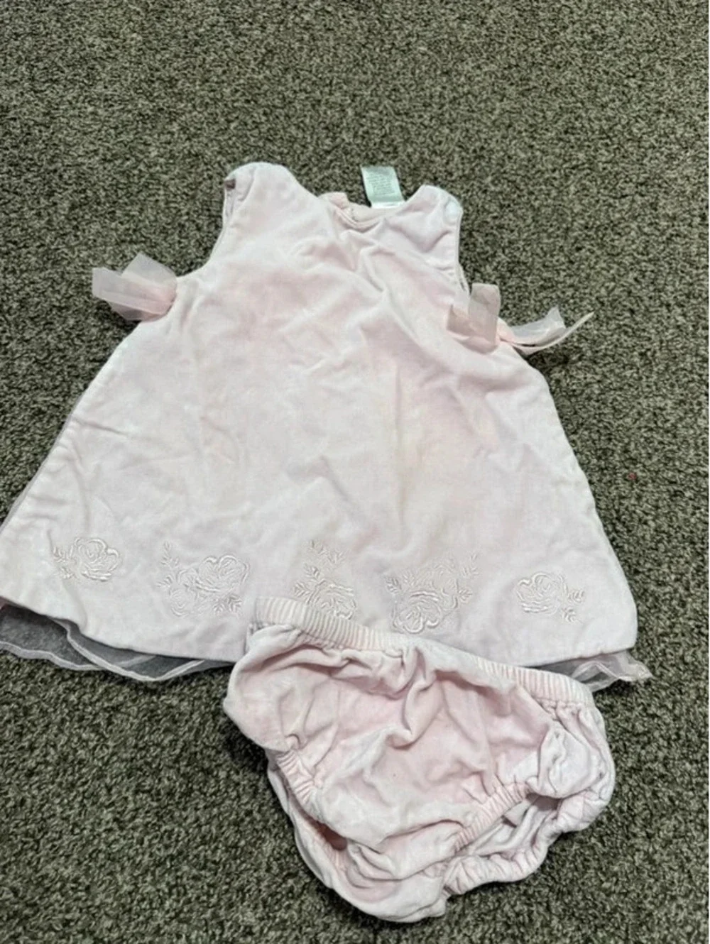Vintage 2004 Gymboree Baby Girl 6-12M Pink Embroidered Dress Bloomers Set